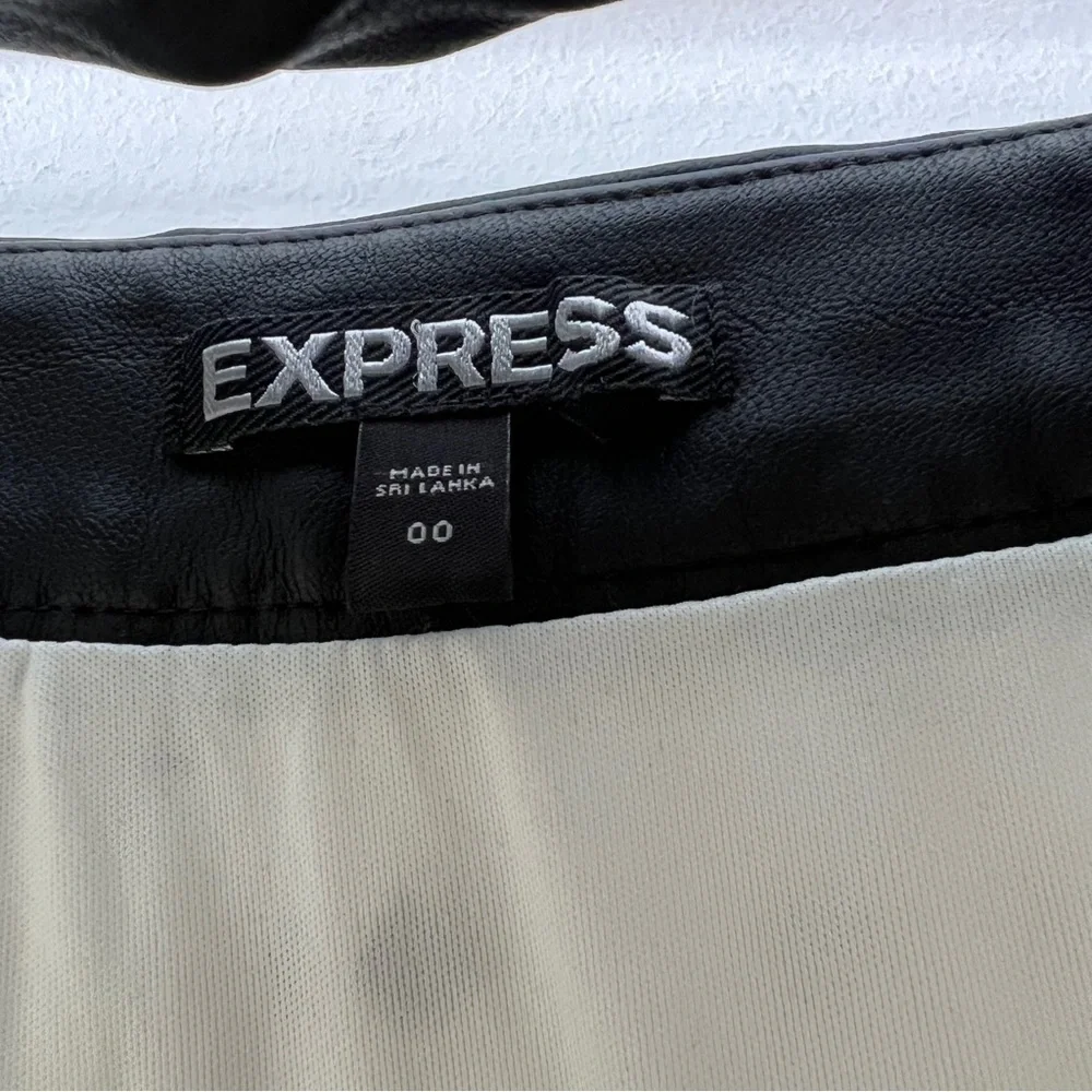 Express silky polka dot midi skirt size 00 - Picture 4 of 7